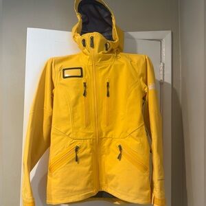 The North Face Women’s Summit Series FutureLight 3L Performance Shell